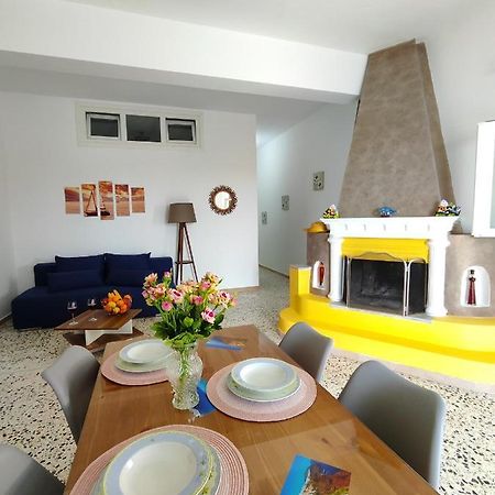 Oasis Apartments 페리사 외부 사진