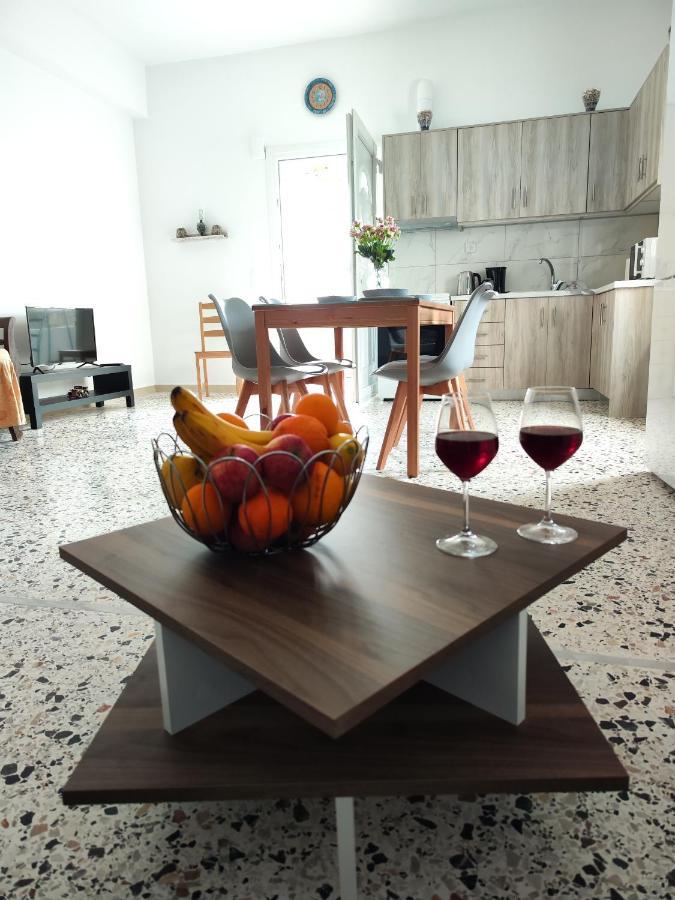 Oasis Apartments 페리사 외부 사진