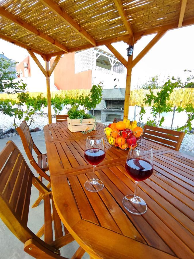 Oasis Apartments 페리사 외부 사진